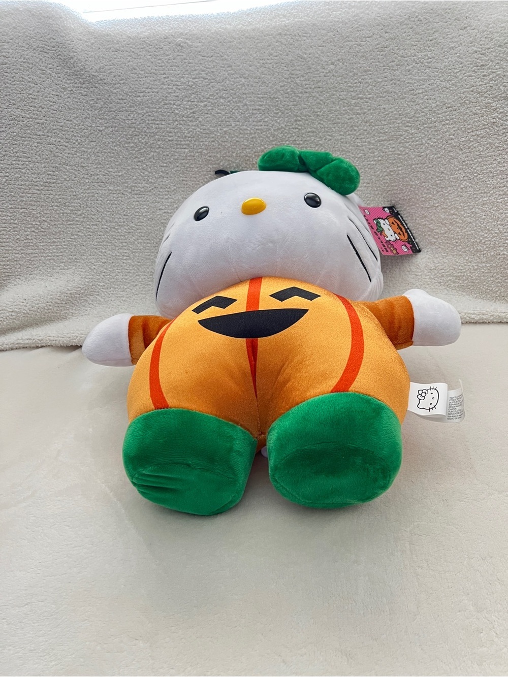 Hello Kitty Halloween Pumpkin Greeter plush 18” age 3+ Boo stuffed animal - Picture 4 of 10